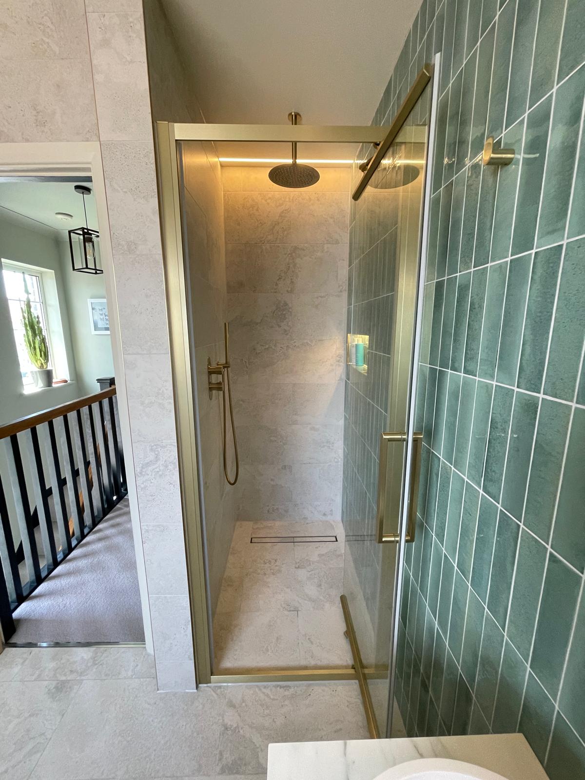 Walk-in wet deck shower